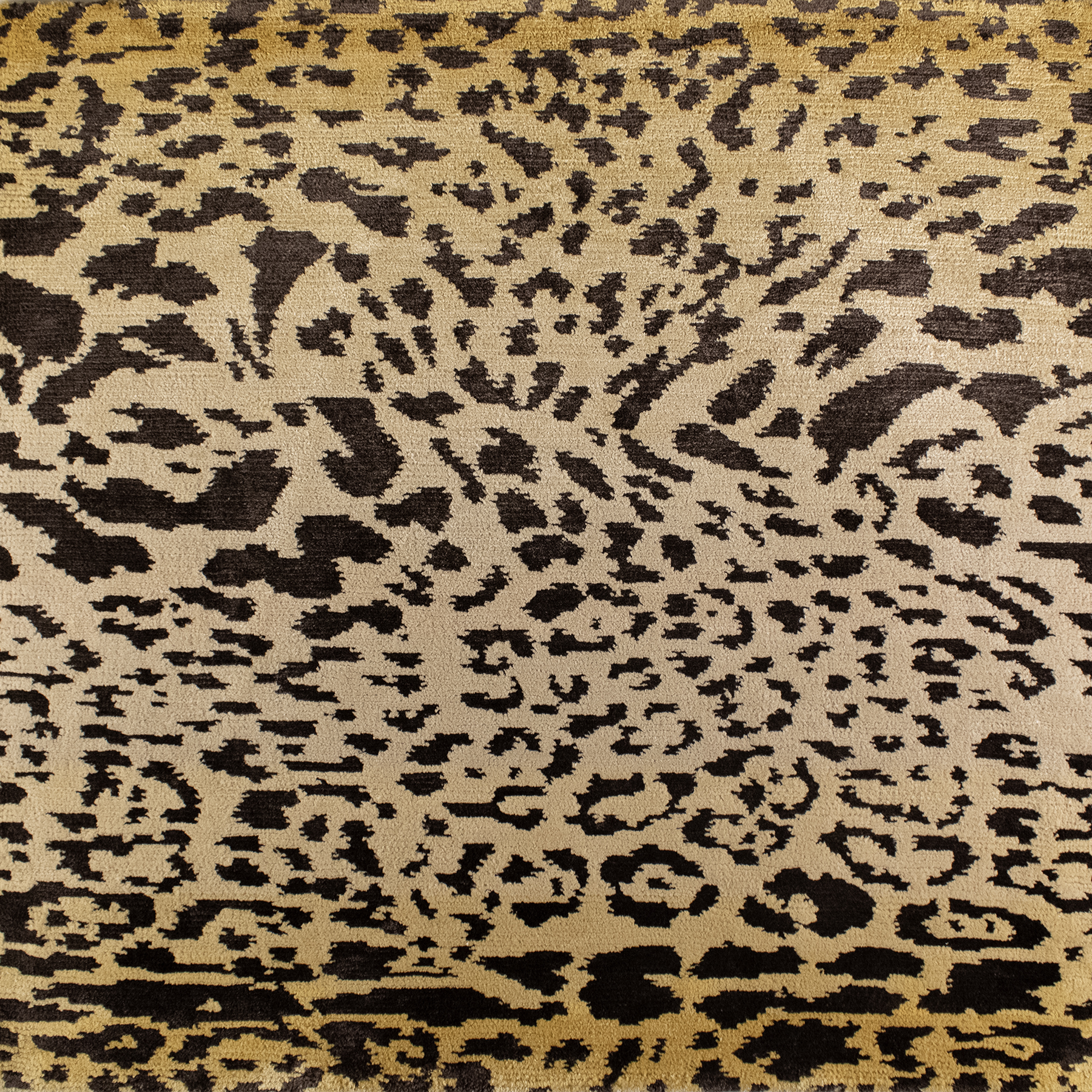 Lampart Sample | 24" x 24"